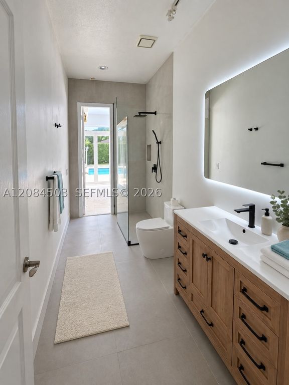 Image 41 of property listing at 7625 SW 75th Ave, Miami, FL 33143