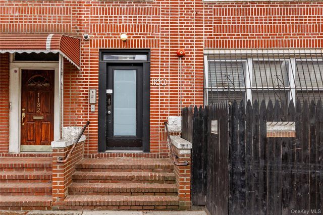 1180 Grant Avenue, Bronx, NY 10456