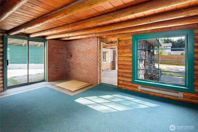 916 S 16th Street, Mount Vernon, WA 98274