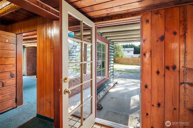 916 S 16th Street, Mount Vernon, WA 98274