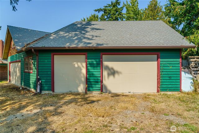916 S 16th Street, Mount Vernon, WA 98274
