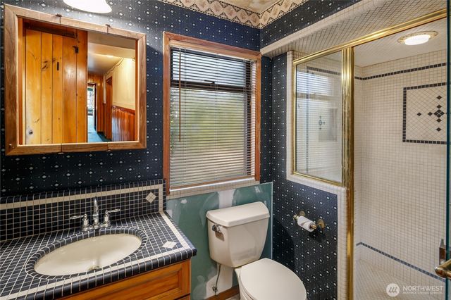 916 S 16th Street, Mount Vernon, WA 98274