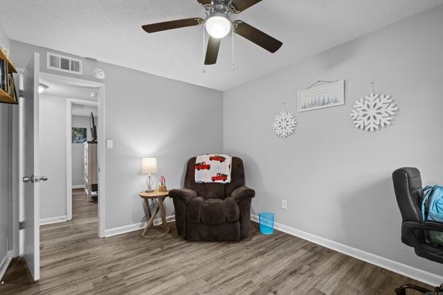 905 W Center Avenue, Searcy, AR 72143