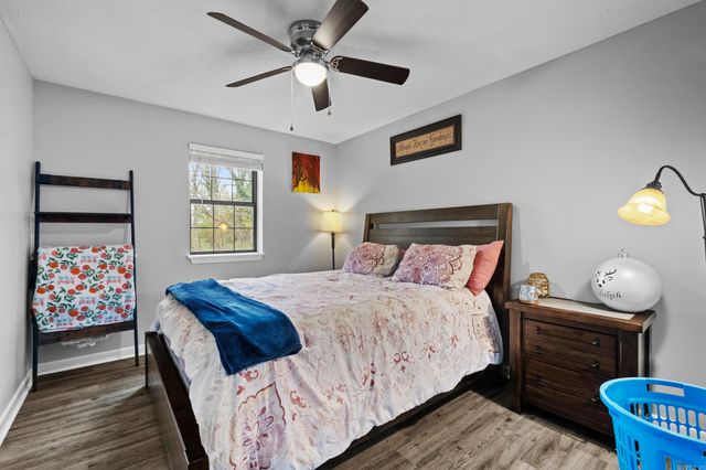 905 W Center Avenue, Searcy, AR 72143