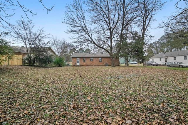 905 W Center Avenue, Searcy, AR 72143