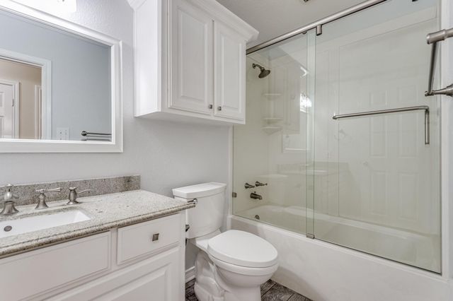 341 Sam Houston Loop, Point Blank, TX 77364