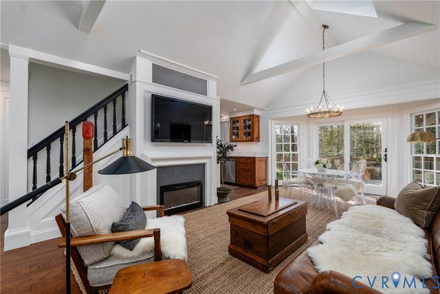 8603 Eastwood Ct, North Chesterfield, VA 23236