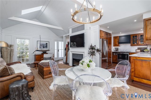 8603 Eastwood Ct, North Chesterfield, VA 23236