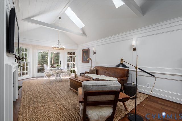 8603 Eastwood Ct, North Chesterfield, VA 23236