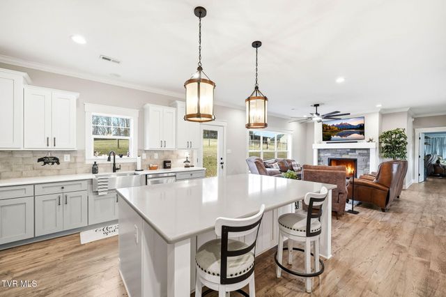 283 Mitchell Ridge Road, Jonesborough, TN 37659