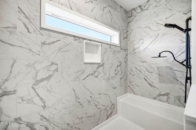 283 Mitchell Ridge Road, Jonesborough, TN 37659