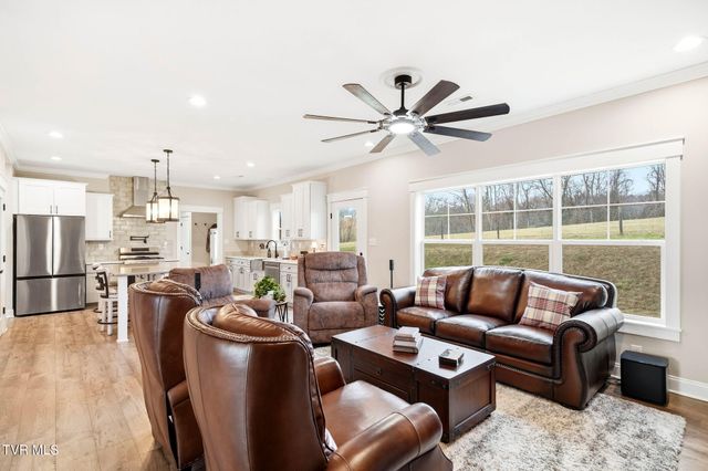 283 Mitchell Ridge Road, Jonesborough, TN 37659