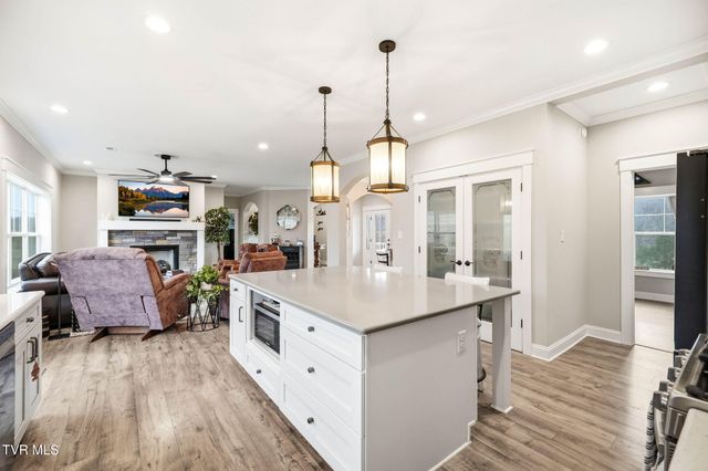 283 Mitchell Ridge Road, Jonesborough, TN 37659