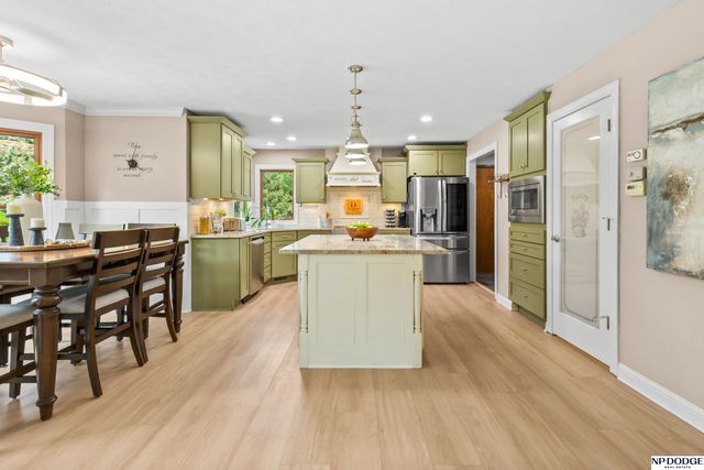 3502 Birchwood Drive, Bellevue, NE 68123