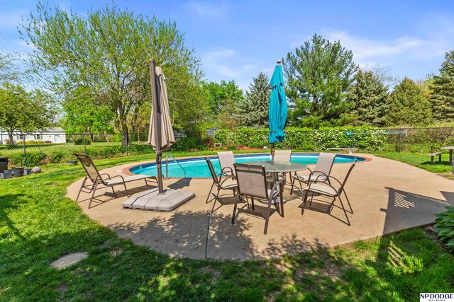 3502 Birchwood Drive, Bellevue, NE 68123