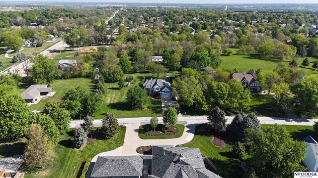 3502 Birchwood Drive, Bellevue, NE 68123