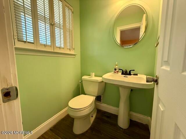 5 Sussex Court, South River, NJ 08882