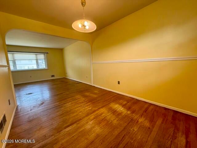5 Sussex Court, South River, NJ 08882