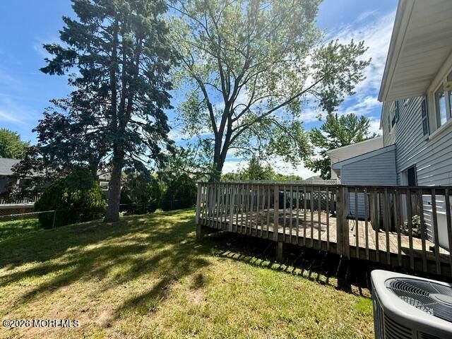 5 Sussex Court, South River, NJ 08882