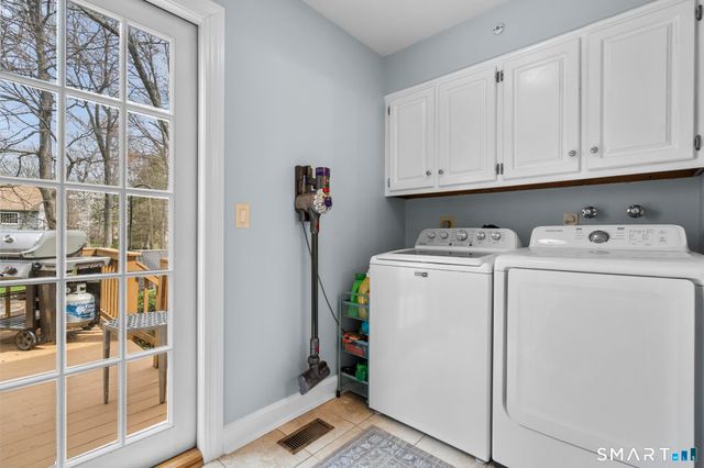 118 Silver Spring Road, Wilton, CT 06897