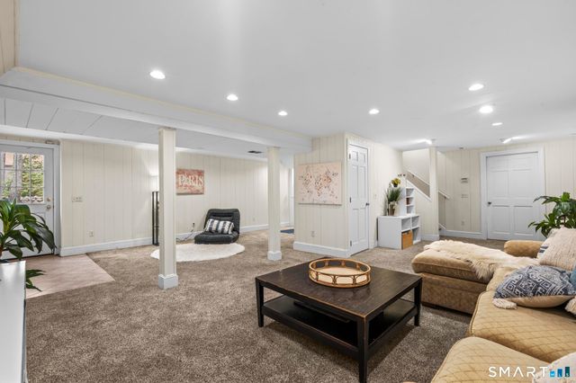 118 Silver Spring Road, Wilton, CT 06897