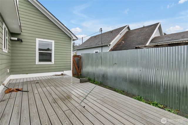 408 Karr Avenue, Hoquiam, WA 98550