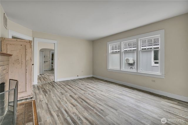 408 Karr Avenue, Hoquiam, WA 98550