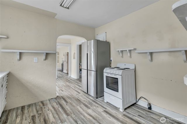 408 Karr Avenue, Hoquiam, WA 98550