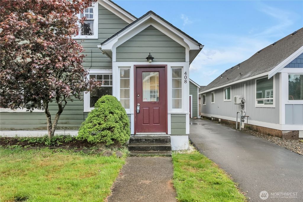 408 Karr Avenue, Hoquiam, WA 98550