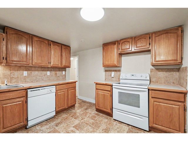 1115 14th St, Greeley, CO 80631
