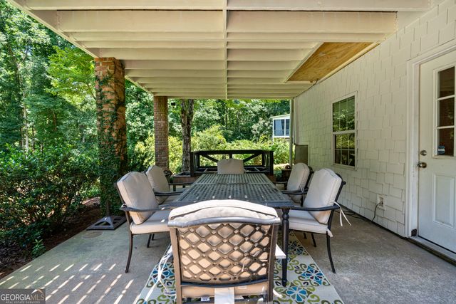 210 Highland Trail, Lagrange, GA 30240