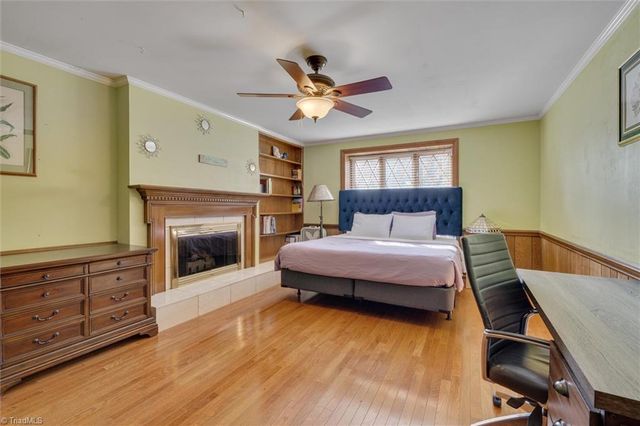 1016 Shalimar Drive, High Point, NC 27262