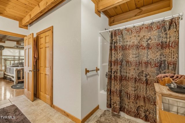 1980 South Allens Bridge Road, Greeneville, TN 37743