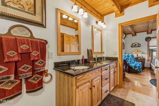 1980 South Allens Bridge Road, Greeneville, TN 37743