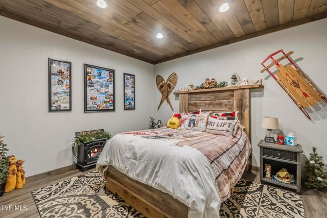 1980 South Allens Bridge Road, Greeneville, TN 37743
