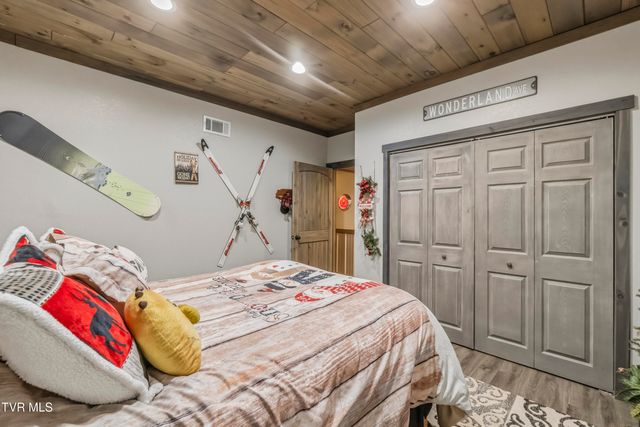 1980 South Allens Bridge Road, Greeneville, TN 37743