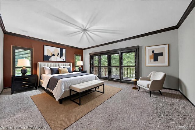 2076 Shore Hill Court, West Bloomfield Charter Township, MI 48323