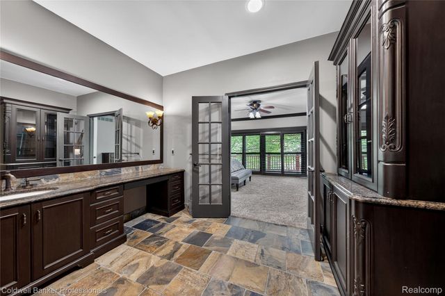2076 Shore Hill Court, West Bloomfield Charter Township, MI 48323