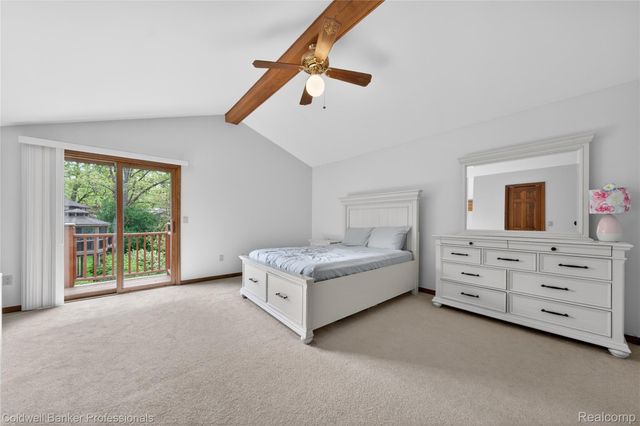 2076 Shore Hill Court, West Bloomfield Charter Township, MI 48323