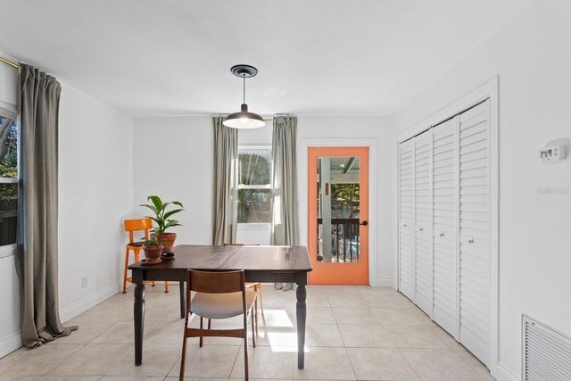 710 34TH AVENUE S, St Petersburg, FL 33705