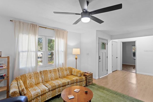 710 34TH AVENUE S, St Petersburg, FL 33705