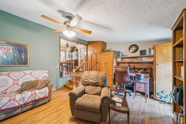 5342 S Owasso Avenue, Tulsa, OK 74105