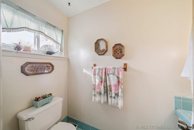 5342 S Owasso Avenue, Tulsa, OK 74105