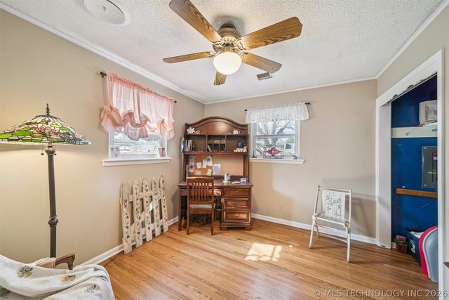 5342 S Owasso Avenue, Tulsa, OK 74105