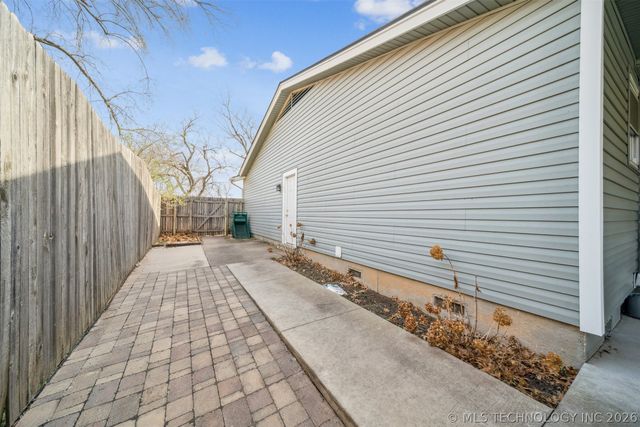 5342 S Owasso Avenue, Tulsa, OK 74105