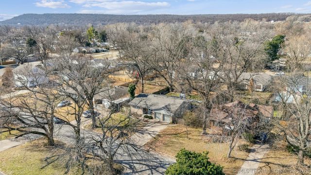 5342 S Owasso Avenue, Tulsa, OK 74105