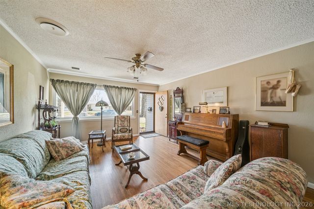 5342 S Owasso Avenue, Tulsa, OK 74105