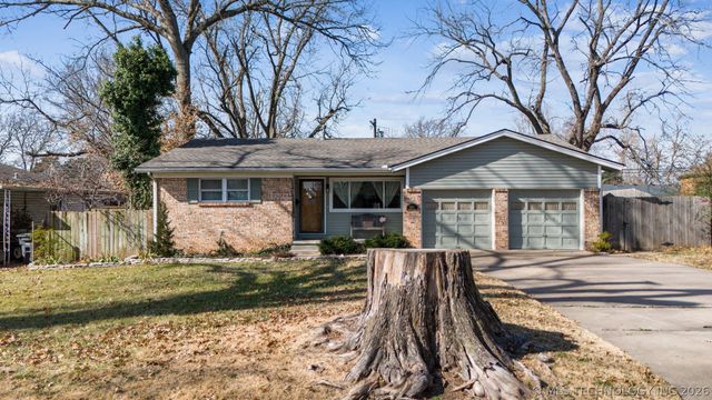 5342 S Owasso Avenue, Tulsa, OK 74105