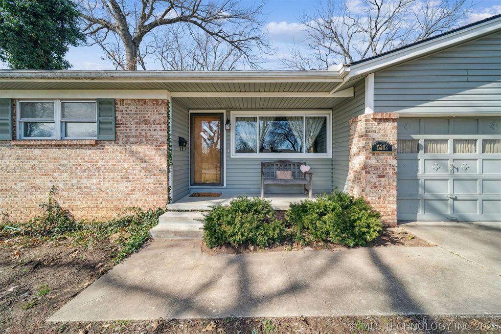 5342 S Owasso Avenue, Tulsa, OK 74105