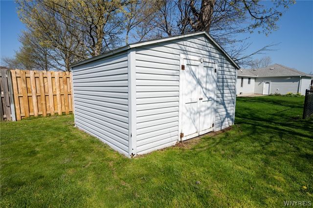 170 Castlewood Drive, Cheektowaga, NY 14227